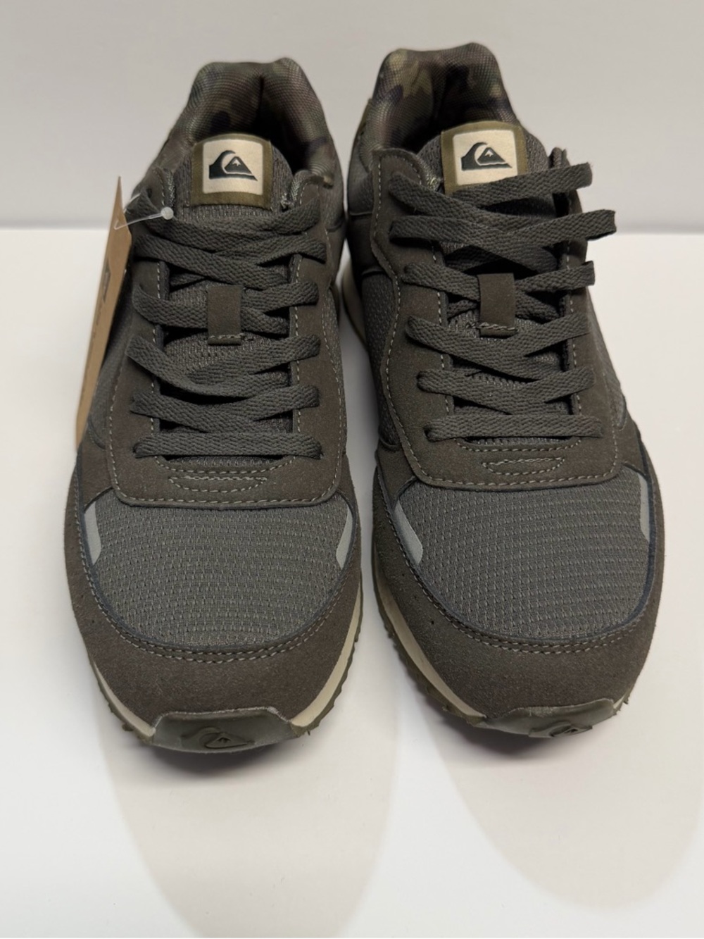 Quiksilver Men's Olive Green Lace-Up Sneakers